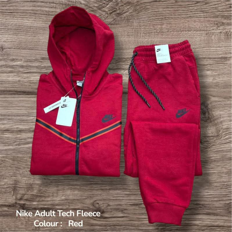 Adult Nike Tech Fleece Set